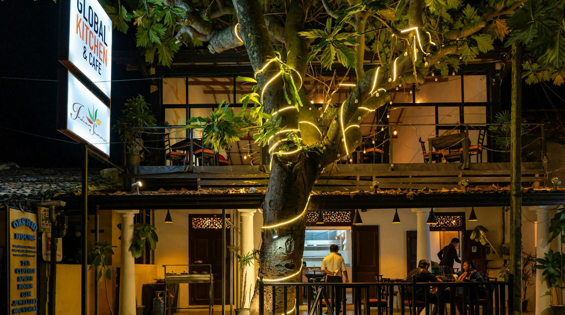 Try Galle’s Cafes and Street FoodÂ